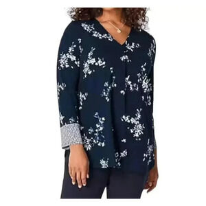 J. Jill Wearever Collection Tunic Top Large Navy Floral Stretch Long Sleeve